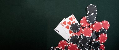0pra toto live-dealer betting interface showing stake entry, game controls, and chat panel